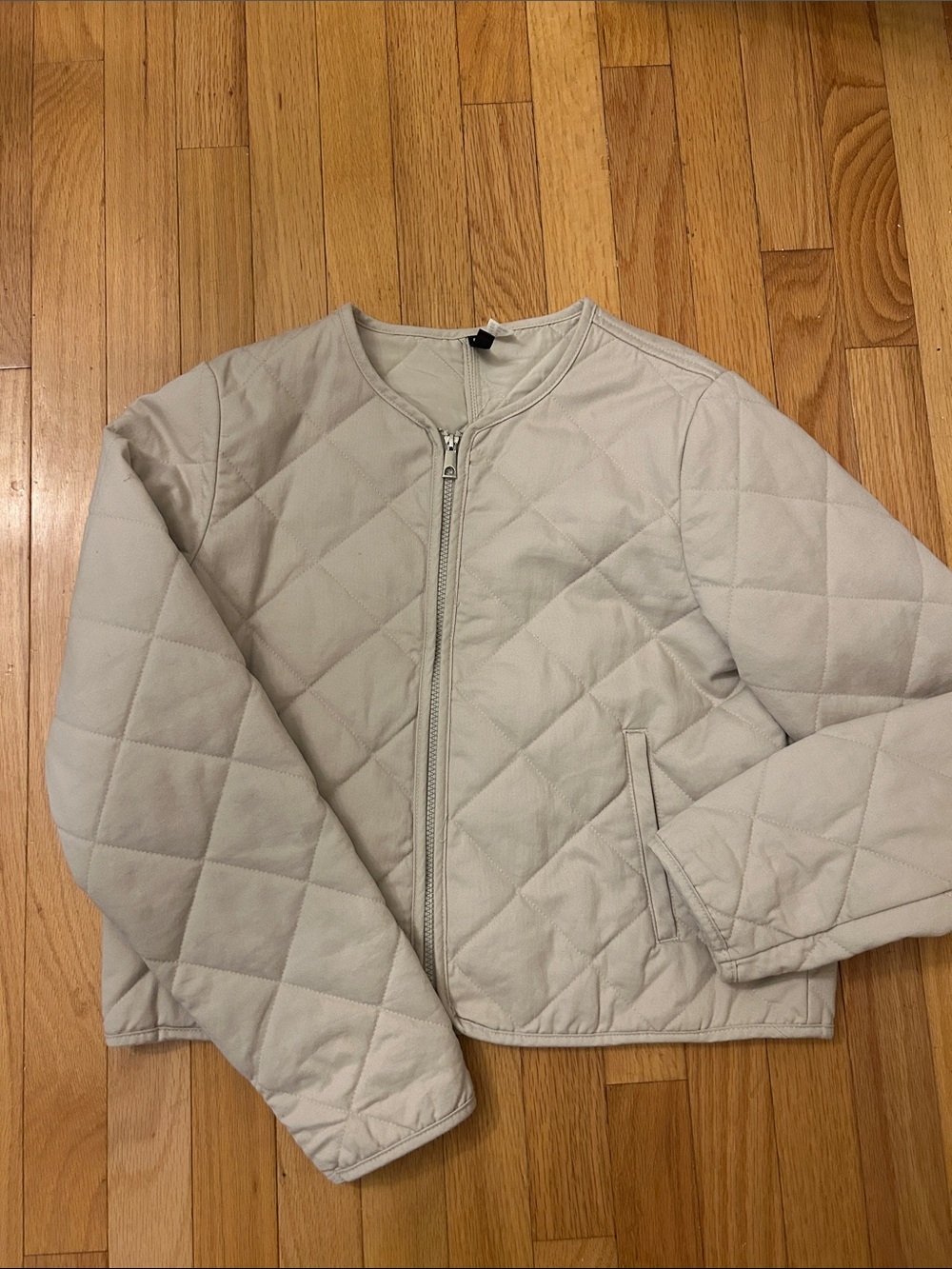 H&M Divided Quilted Light Beige Zip Jacket